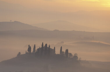San Quirrco de Orcia, Tuscany, Italy - 00472HS