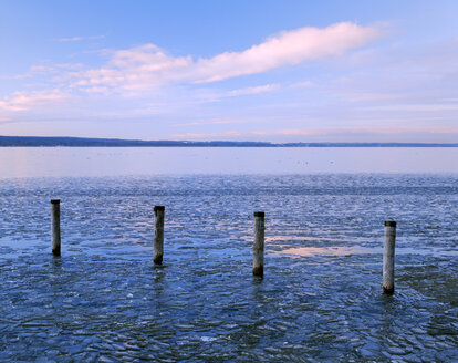 Ammersee in wintertime, Germany - MO00048