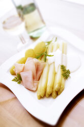 Asparagus with Sauce Hollandaise and boiled ham - 01215CS-U