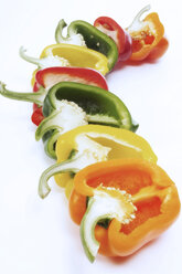 Half peppers, elevated view - 00391CS-U