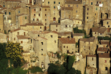 Italien, Südliche Toskana, Skyline von Sorano - 00345GS