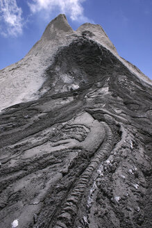 Tansania, gekühlter Lavastrom vom Vulkan Ol Doinyo Lengai - RM00033