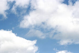 Sky and clouds, low angle view - 00036MN