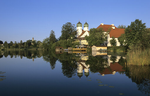 Germany, Bavaria, Upper Bavaria, Cloister Seeon at the Chiemsee - HSF00949