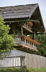 Deutschland, Bayerischer Wald, Bauernhaus am GroÃer Arber - HSF00931