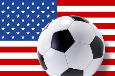 Fußball gegen amerikanische (USA) Flagge - 02587CS-U