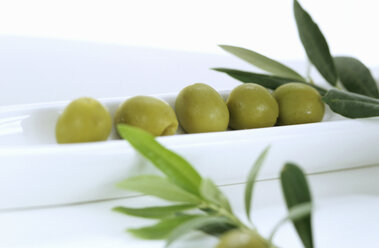 green olives as a starter - ASF01424