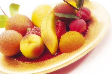Marzipan fruits on plate - 09598CS-U