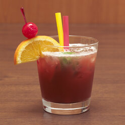 Zombie cocktail, close-up - CHKF00059