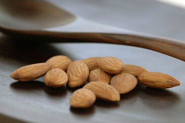 Almonds - ASF01631