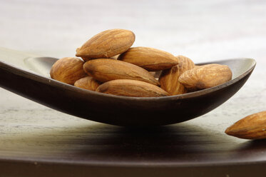 Almonds - ASF01625