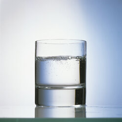 Glass of water - MB00184