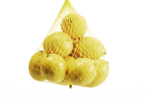Zitronen in einem Netz in Großaufnahme - 03083CS-U