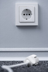 Electric plug and socket (focus on socket) - HOEF00051