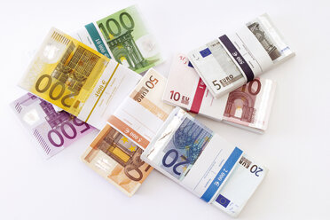 Bundle of euro banknotes, overhead view - 03366CS-U
