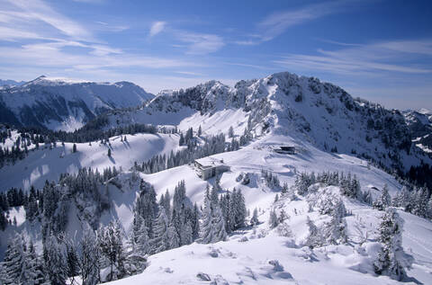 Deutschland, Bayern, Scheibenwand, schneebedeckte Berge, lizenzfreies Stockfoto