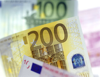 Euro notes, close-up - THF00261