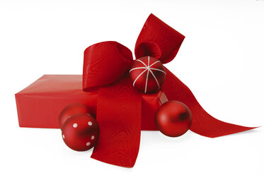 Red Christmas present with baubles and bow - 00074LR-U