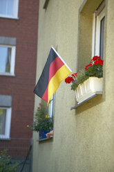 Deutsche Flagge im Blumenkasten - THF00279