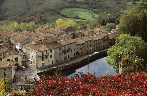 Italy, Tuscany, view to Santa Fiora stock photo