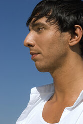 Young man , portrait, side view - LDF00206