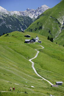 Kolonie in den Österreichischen Alpen (Walsersiedlung) - MRF00684