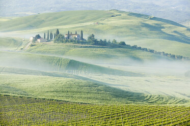 Italien, Toskana, Landschaft - MRF00757