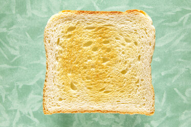 Slice of toast, close-up, elevated view - THF00374