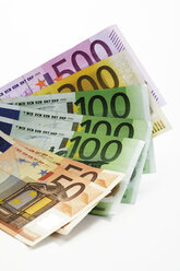 Euro bank notes, close-up - 05932CS-U