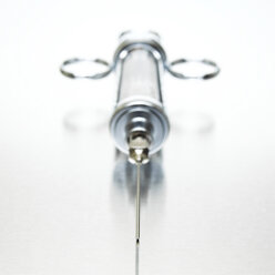 Syringe - CHKF00266