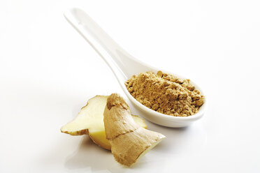 Ginger powder and fresh ginger - 06514CS-U