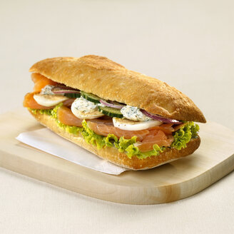 Sandwich mit Lachs - CHKF00380