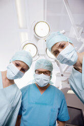 Surgery team in the operating room - WESTF05606