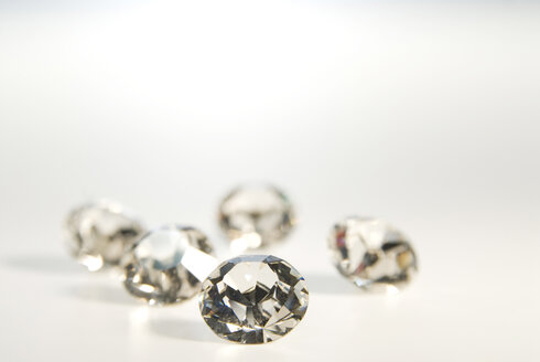 Fake diamonds, close-up - NHF00564