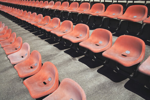 Leere Sitze im Stadion - TCF00111