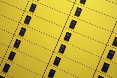 Yellow post office boxes, close-up - TL00259