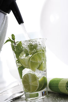 Mojito with fresh limes and mint - 07809CS-U