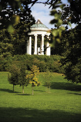 Deutschland, Bayern, München, Englischer Garten und Monopterus - 07891CS-U