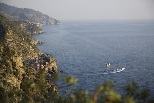 Italien, Ligurien, Vernazza, Ligurisches Meer - MRF01018