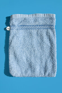 Blue washcloth, elevated view - MUF00032