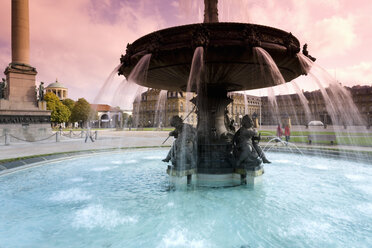 Germany, Stuttgart, Fountain at the Schlossplatz - MSF02232