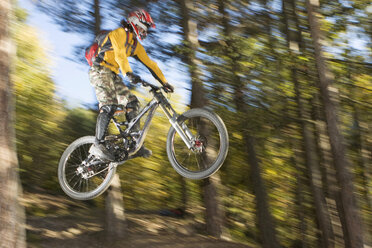 Italien, Südtirol, Männer-Mountainbiking - FFF00854