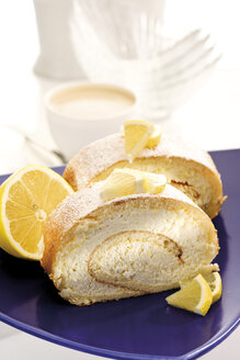 Swiss roll filled with lemon cream - 08410CS-U