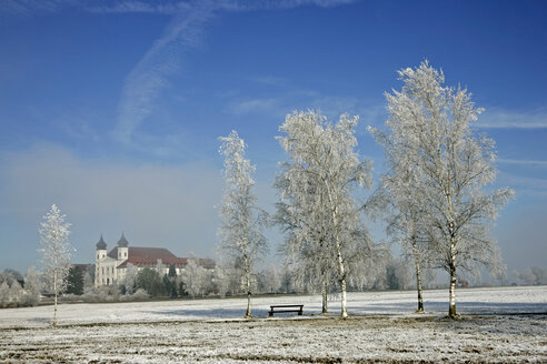 Deutschland, Bayern, Murnau, Winterlandschaft - FOF00508