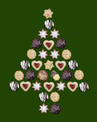 Christmas cookies in shape of Christmas tree, elevated view - TCF00495