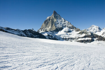 Schweiz, Matterhorn, Bergkette - NHF00691