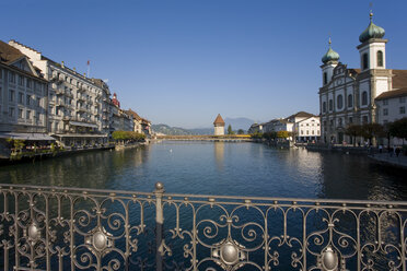 Switzerland, Lucerne, Reuss river, Franziskanerkirche - WD00052