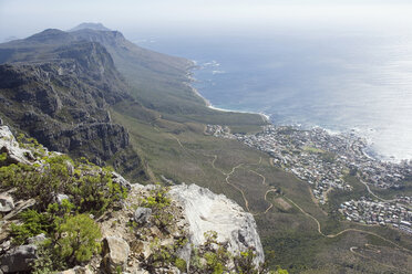 Südafrika, Kapstadt, Blick vom Tafelberg - ABF00406