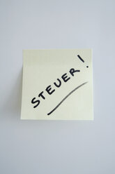 Adhesive note saying 