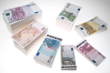 Stack of Euro banknotes - NLF00010